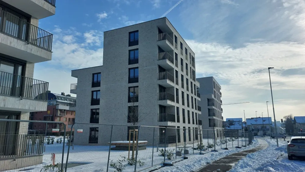 Zvezna ulica building